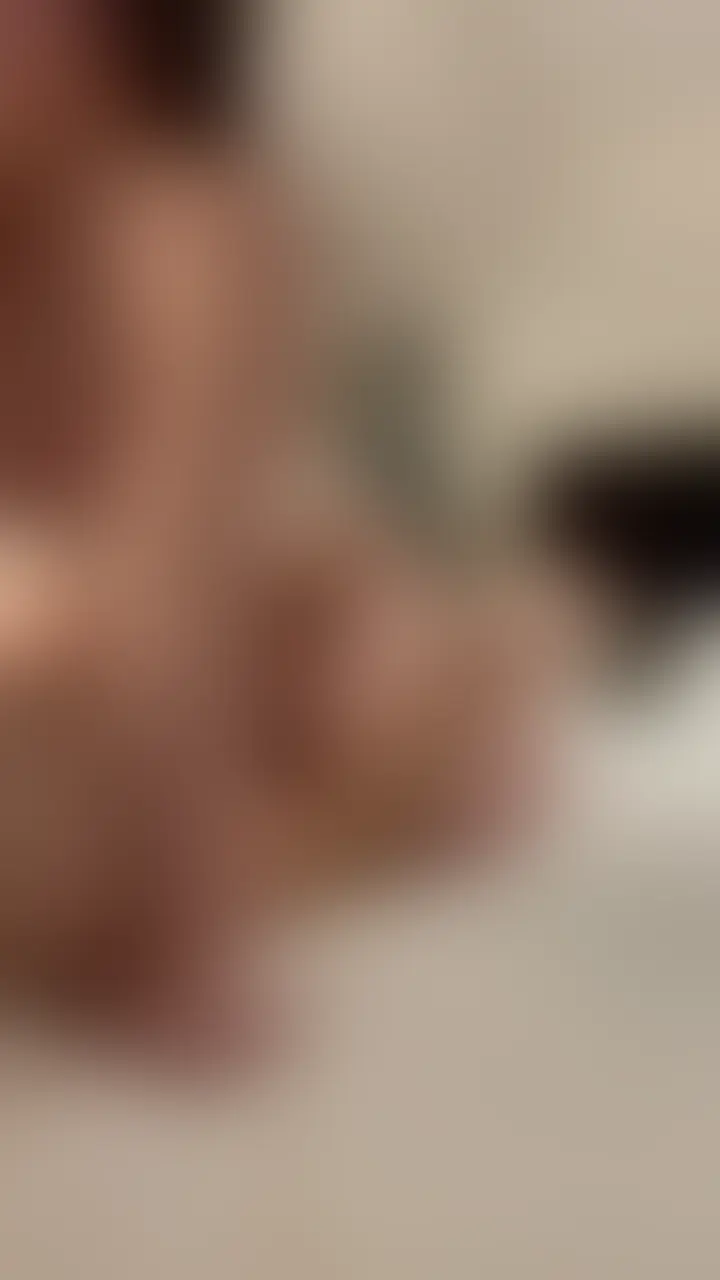 レモン🍋×ムチムチ巨乳女子大生
ムチムチ巨乳女子大生オナホちゃんを
生ハメセックスで破壊しちゃう
縦動画バージョンです、、 (2/2)