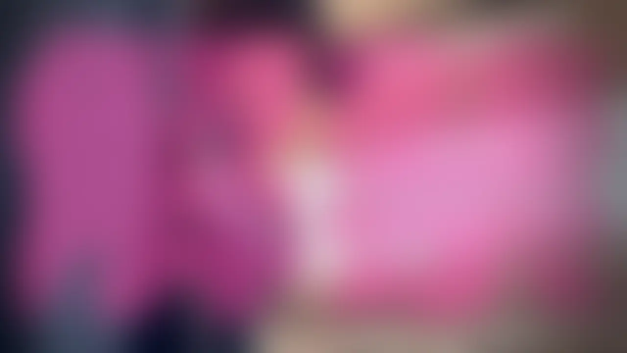 旦那とレスで悩み中の育休ママと秘密デート。【完全版】
あい(35)
旦那とのセックスレスに悩む子持ちの人妻とデートしてきた。悩み相談といいつつ部屋に誘い込み、気づけばディープキスからベッドへ💕ご無沙汰だったらしく白目をむいて乱れまくり。ムチムチなのにくびれのあるエロボディーを突きまくり何度もイカせました😎
無料サンプルはコチラ⬇️
https://myfans.jp/posts/ba9b000c-2fd4-4659-981e-4272511c6984
動画は承諾を得て撮影しています。
無断転載は禁止です。
🌟フォロー🌟お願いします!
公式X開設しました!
https://twitter.com/USAPAN_TV (2/2)