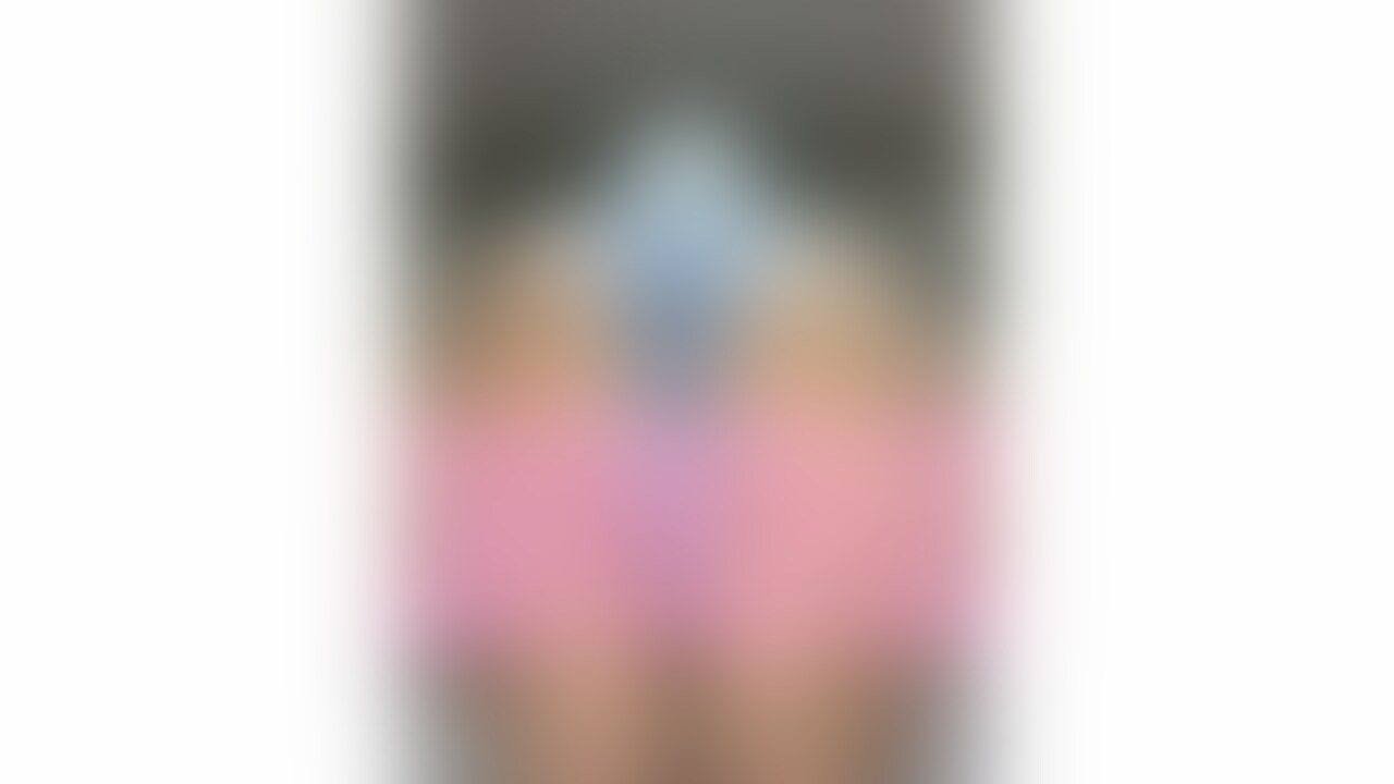うさミミレオタード2回目の撮影です♪
身体のラインが綺麗に見えるので
今回は立っているシーン長めにしました💕
単品販売もございますよー😊 (2/2)