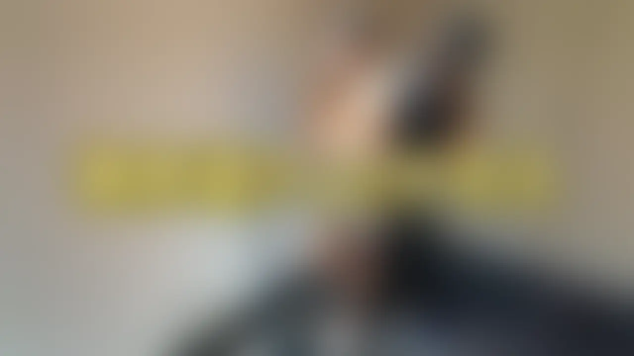 【瞬き厳禁】爆乳ランニング!フル勃起不可避!?ぶるんぶるん縦横無尽に激震するおっぱい!!
美人×爆乳という超絶ハイスペックの環奈さん。
【今回のトレーニングメニュー】
【1】ボディバランスチェック
【2】バランスボール
【3】ダンベルプレス
【4】背倒立
【5】腹筋ローラー
【6】ランニングマシーン
【7】ジャンプ
とにかく全種目、爆乳の迫力がすごいです…笑
セクハラに戸惑う美女の表情も見どころの一つ!
そしてトレーニングウェアを脱いでのランニングマシーンでは、
未だかつて見たことのないような縦横無尽に爆揺れするおっぱい…!!
ジャンプもトレーニングウェアを着ていないので、とにかくおっぱいが上下に揺れまくります…!!
超接写映像でおっぱいの重量が画面越しでも伝わってくる…!!
おっぱいが好きな男性は世の中に多いと思います。
その中でも「巨乳派」「貧乳派」「美乳派」…など分かれるでしょう。
僕も「美乳派」だと自覚しています。
しかし、そんな「派」などどうでも良くなるほどの破壊力をもった爆乳!!
実際、僕は環奈さんの爆乳を揉んでから、毎日この時の映像を見て、オナトレしてます(笑)
皆さんにもぜひ見てください!! (2/2)