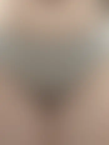ヒナ🐥(パイパン女子大生のおしっこ🐤)「今日のヒナのパンツ🥰」の投稿サムネイル