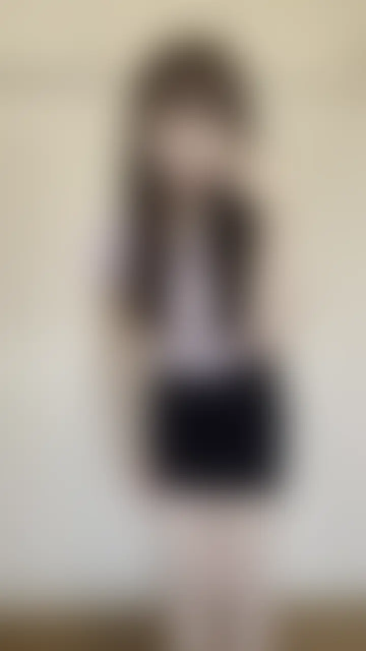 オトナの個別指導♡上手な使い方教えてあげるね…♡
右のいいね♡や保存もお願いします🥺

授業中、スカートの中に何かを仕込んでいたみおにゃ先生…
（YouTubeの英語の授業参照）

それに気づいちゃった男の子に、
みおにゃ先生が特別に気持ちいい使い方を教えてあげちゃいます♡

興奮しちゃった先生はさらに◯◯◯も取り出して…！

どんなことしちゃったか…他のみんなには内緒だよ🤫 (2/2)