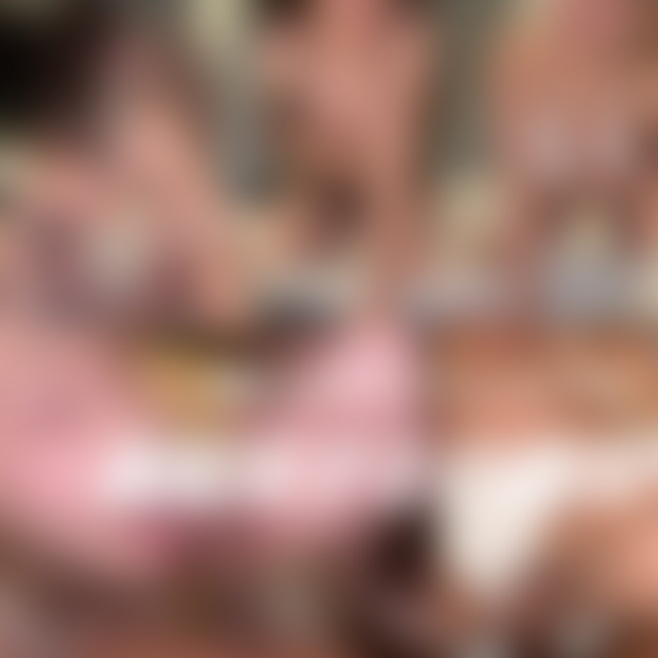 裏垢女子たちと
　逆3Pしたらエロすぎました👙🍑💦

びっしょびしょ潮吹きまくりの
くっっそエロい一部始終をご覧ください (2/2)