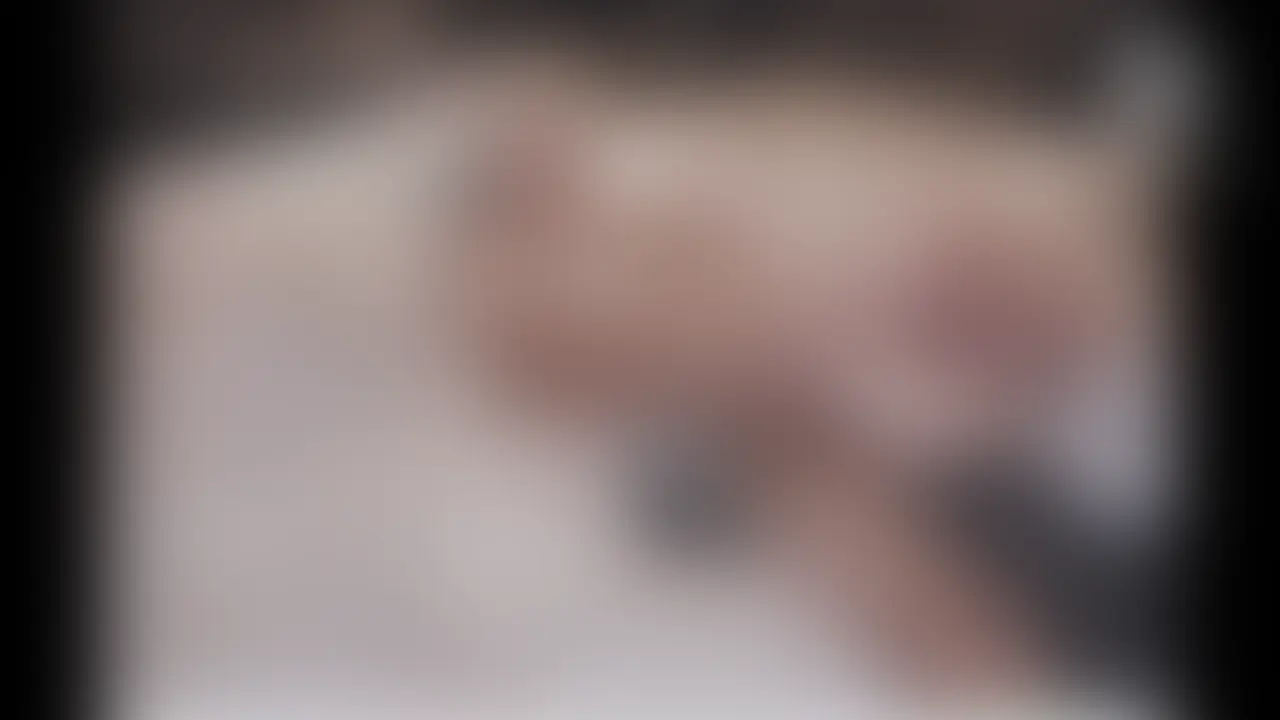 M男君part2

エネマグラでお尻いじられて
手コキと足コキで気持ちよくなっちゃう🥴 (2/2)