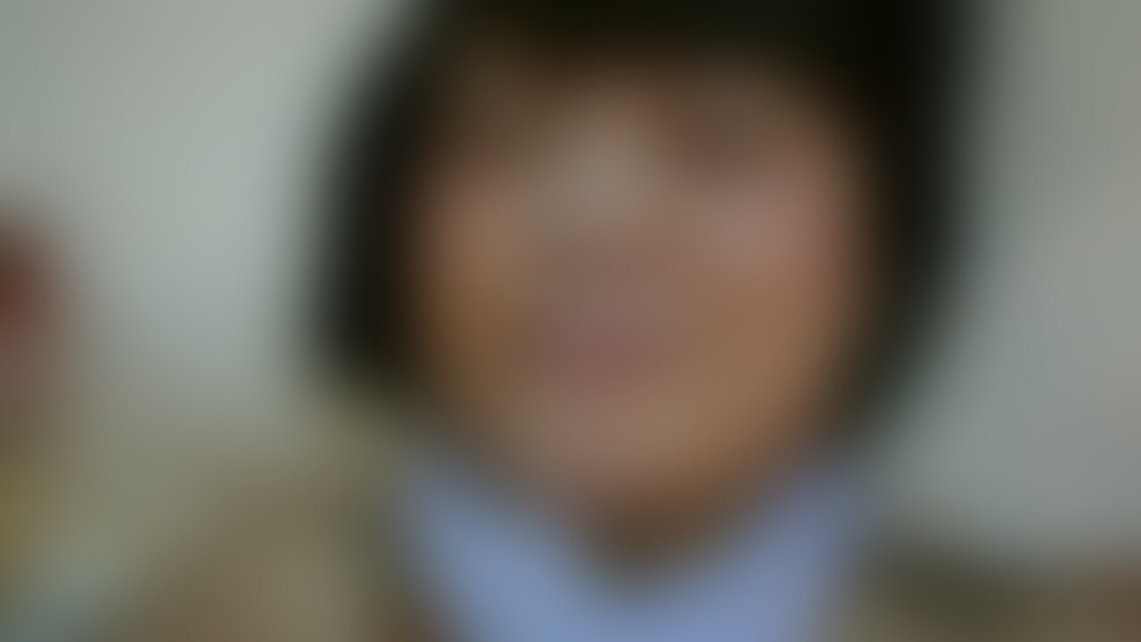 [part4]可愛い素人にたっぷり顔射(エロエロセーター着用)

シリーズで人気のある、可愛い系素人*ちゃんに、今回も"たっぷり顔射"しちゃいます。
この顔射が『人生２回目』です！

１回目よりも濃いザーメンを顔の中心にかけちゃいます！
顔射は３カメラ使用です！ (2/2)