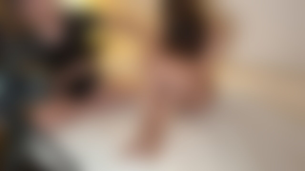 NOBUさんとのセックス動画も送られてきました。
彼氏にHiroさんとのセックスを根掘り葉掘り聞かれてますね。。。
ここで言いますけど、大きくてすごい気持ちよかった。
ーーーーーーーーーーーーーーーーーーーーーー
コメントやいいねいただけると嬉しいです。
私たちのTwitterもフォローよろしくお願いします。
・文香❀
https://twitter.com/humika_chan?s=20
・Yoshi
https://twitter.com/Yoshi_NTRRR?s=20 (2/2)