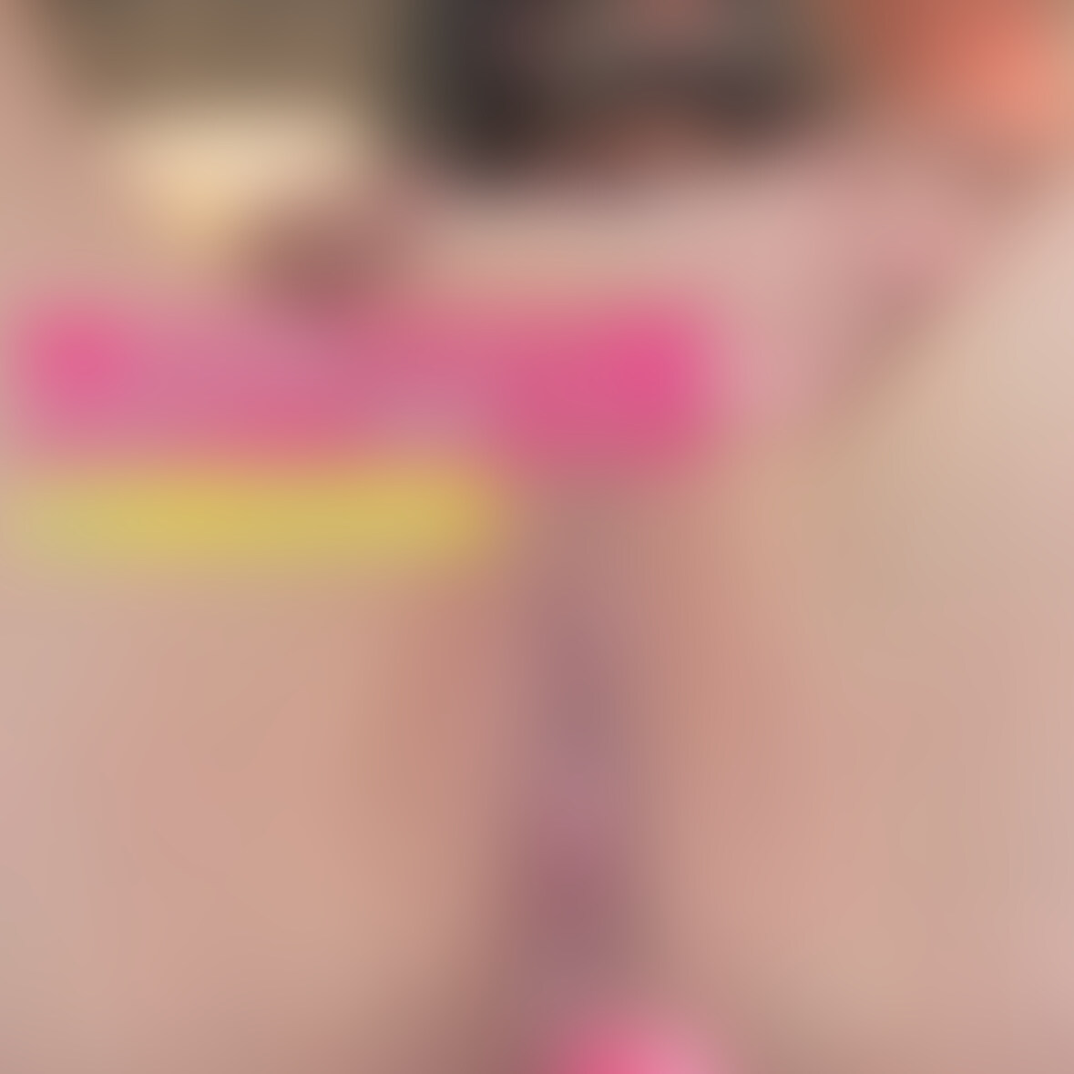 前回アップした動画の別アングルバージョンです✨
ベビーパウダーでフェザータッチ＆乳首クリクリこねこねされて、乳首で連続イキ💕
乳首でイカされて、おまんこびちょびちょになっちゃいました…🤭💓 (2/2)