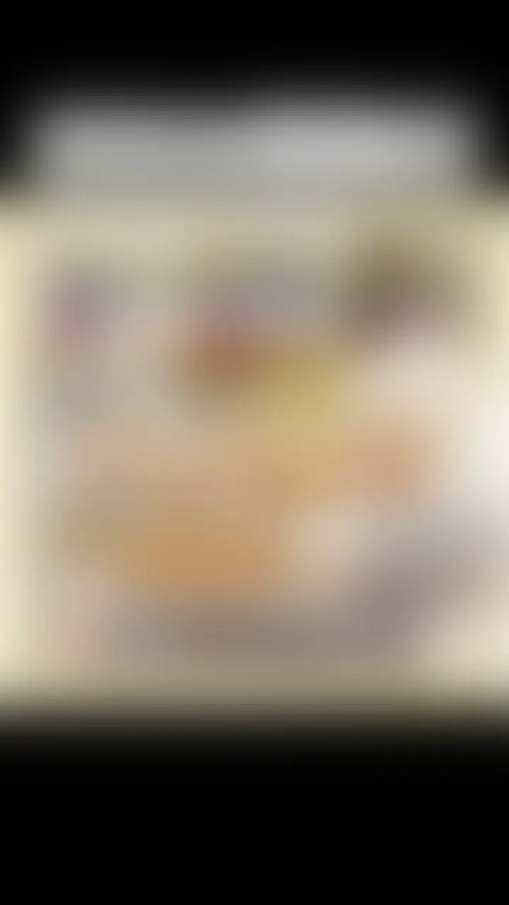 【完全顔出し】1人でしてたら、彼氏帰ってきて…そのまま撮影に
まさかの展開にドキドキが止まらない…
吸引バイブでひとり時間を楽しんでいたら、
まさかのタイミングで彼氏が帰宅――。
予定外の出来事に戸惑いながらも、
そのまま空気は一気にヒートアップ…。
急遽、顔出しでの撮影に切り替わるリアルな流れと、
その場の空気感までしっかり収録。
最初から最後まで“臨場感”たっぷりの一本です。 (2/2)
