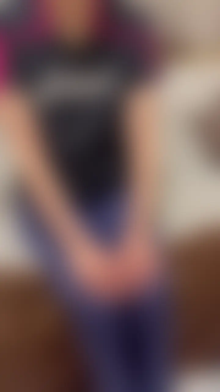 9人制バレーの実業団選手の女の子に生中出ししてきました!!
9人制バレーって聞きなれないし僕も知らなかったのですが、ふつうのバレーで活躍した人の中から9人制バレーにシフトチェンジする選手もいるみたいです!(^^)
彼女ももちろん学生時代は全国などで活躍した選手でした!
こんな普段は真面目なバレー選手のハメ撮りが見られるのは絶対うちだけです!
顔出しだと身バレリスク高すぎるのでアイマスクをしています。
ファンの方は知ってると思いますが、ガチ体育会女性にこだわってやっています!見た方はイイネ&ブックマークよろしくお願いします🙇 (2/2)