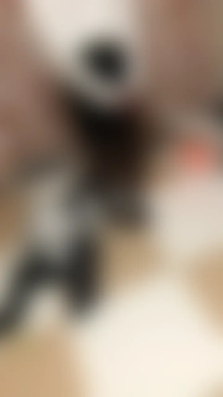 妻に仕事の制服でオナニーしながらのフェラや立ちバックなどイチャイチャエッチしました。
背徳感すごいです。
メガネもすごいエロいです! (2/2)