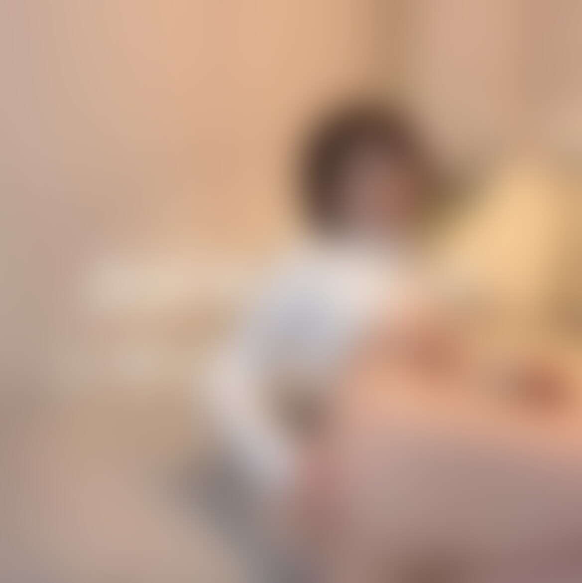 右上の「いいね♡」押してからみてくれると嬉しい🥹
このプランに入ってる人には優先的にDM返してるから感想教えてね💕
この衣装は個人的に一番セクシーな感じがするんだけど
どうかな?💗
ゆいってお尻も大きいからそこでも興奮してくれたら嬉しい❣️
これからもゆいの事応援してね🥰 (2/2)