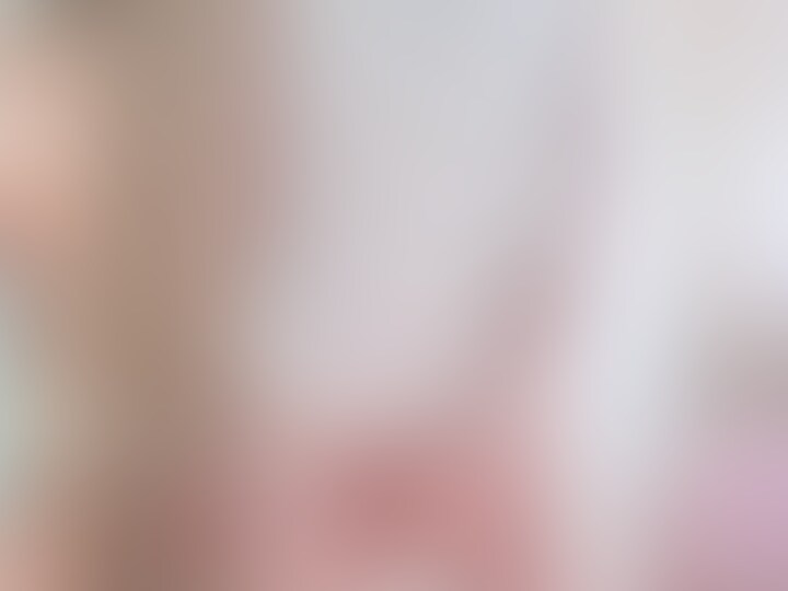 立ったままおもちゃ入れて気持ちよくなってる動画です。最後はお漏らしも、、🙈
ガクガクしながらイくところ見てください (2/2)