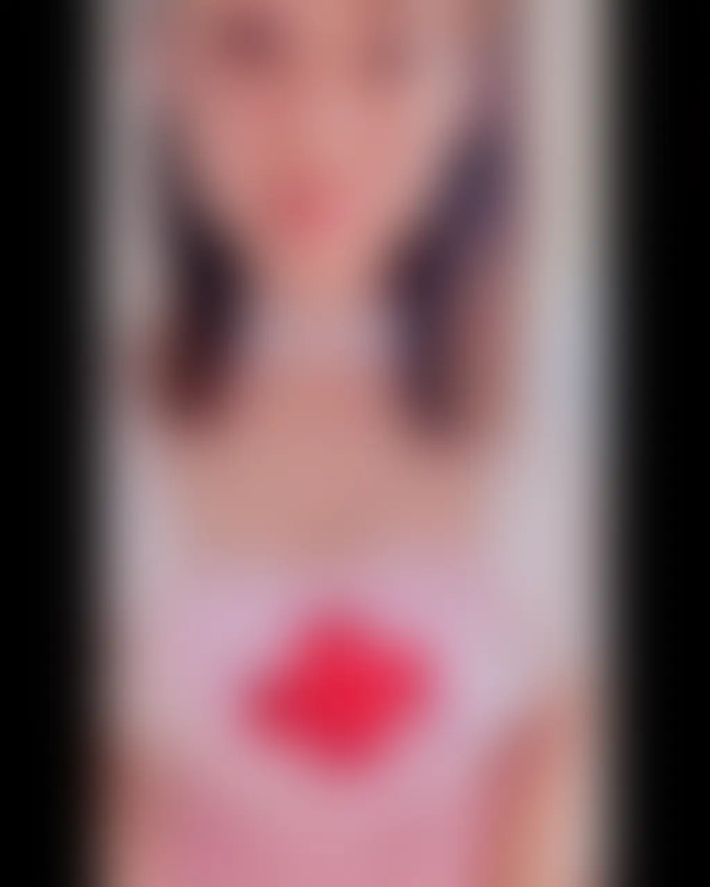 仕事できないタイプの看護婦なんで癒やし担当でもいいですか♥？？
貴方のアソコ癒やしちゃいますよ♥
今日は前もって色々と仕込んで来ました♥

乳首にはいやらしいバイブ、アナルにはプラグ、マンチョには遠隔バイブが♥♥♥

靴下脱いだら素足で足コキしたりオマンコには遠隔バイブ挿れたままディルド入れてじゅぼじゅぼ。
アナルにはプラグが入ってるからあそこの中は大渋滞です♥♥
ゴリっゴリいいながら上下に擦りつけたから中の感覚味わった事がない感覚なんじゃかな〜♥♥

私に癒やされたい方、挙手だよっ(♡˙³˙)？！ (2/2)