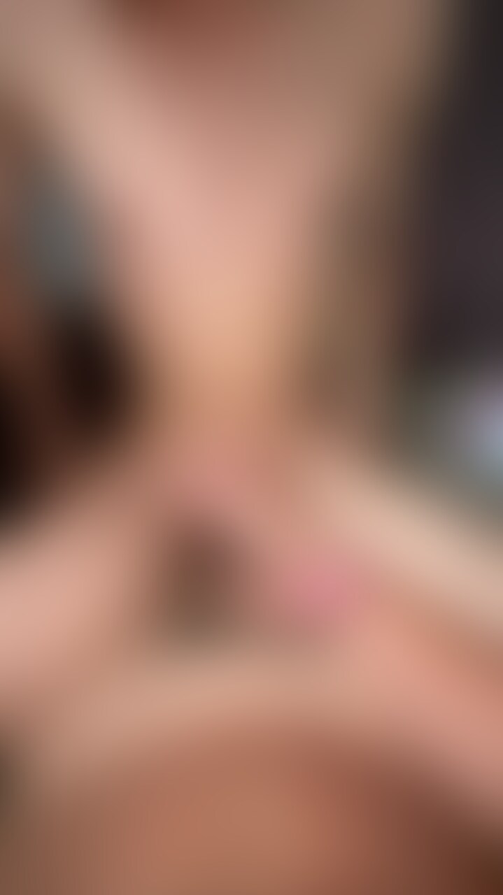 腹筋バキバキの可愛い年下くんと一緒にオナニー sample 1