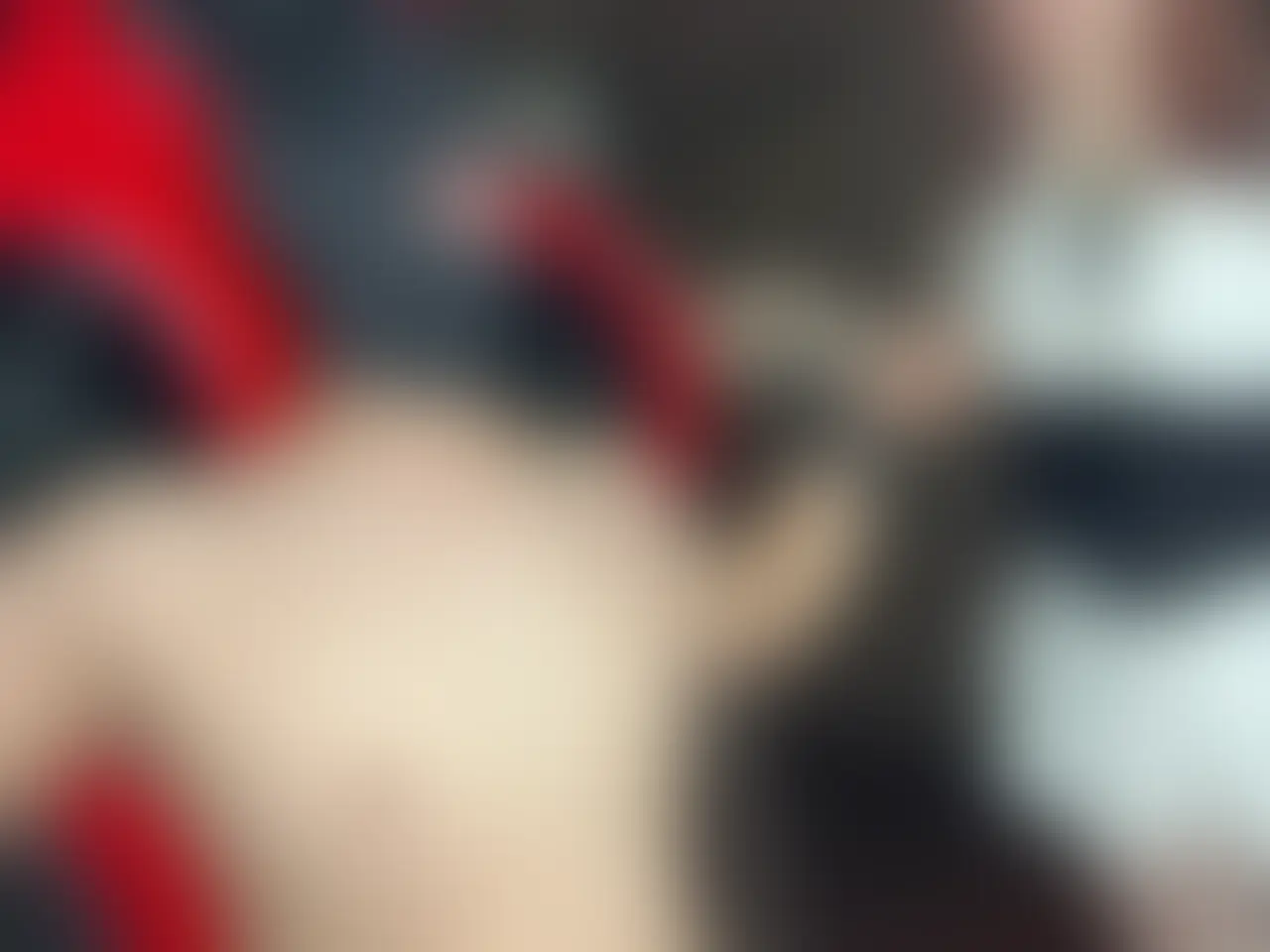 【顔面びちゃどろ♡唾液沼】
トータル31分
照明ばちばち➕近距離➕画角
いつもよりより鮮明に唾液と舌を楽しんでいただける様に撮ってみました👅
変わったことは特にしていません!ひたすら唾液と口腔内と舌です。 (2/2)