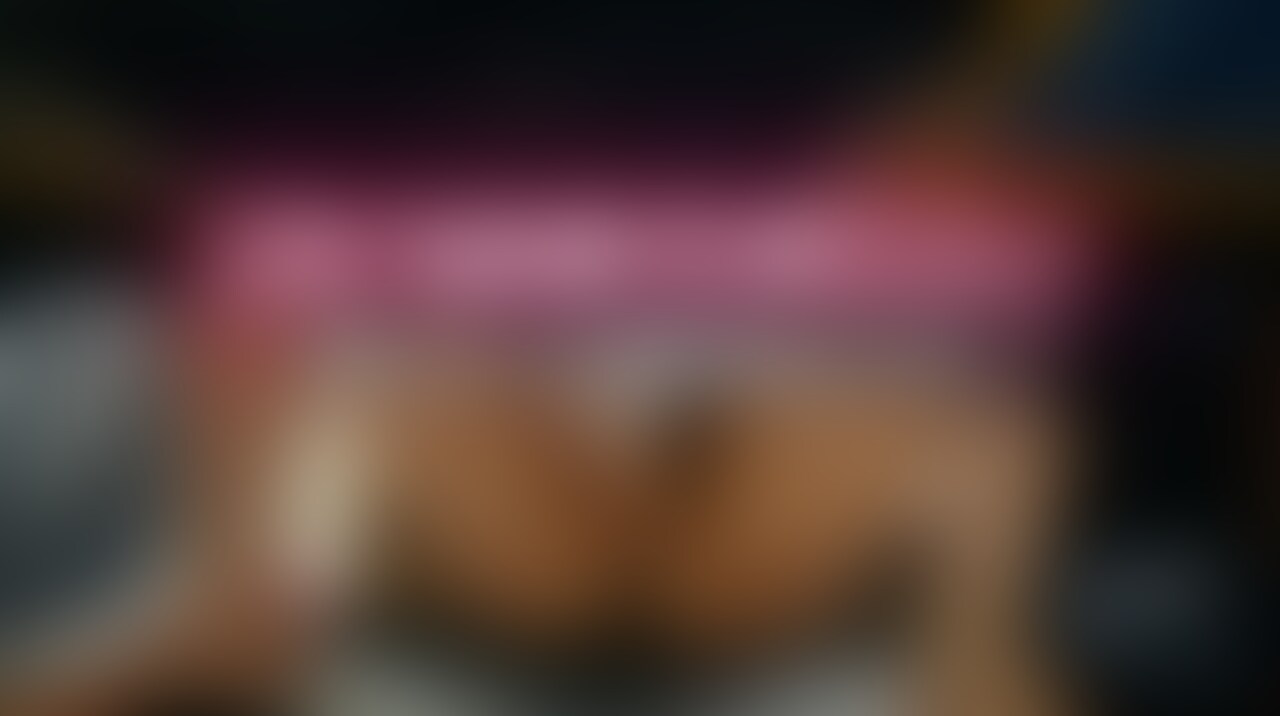 こたつの中でオナニー撮影♡笑
中に入って覗いてる気分を味わってください💕 (2/2)