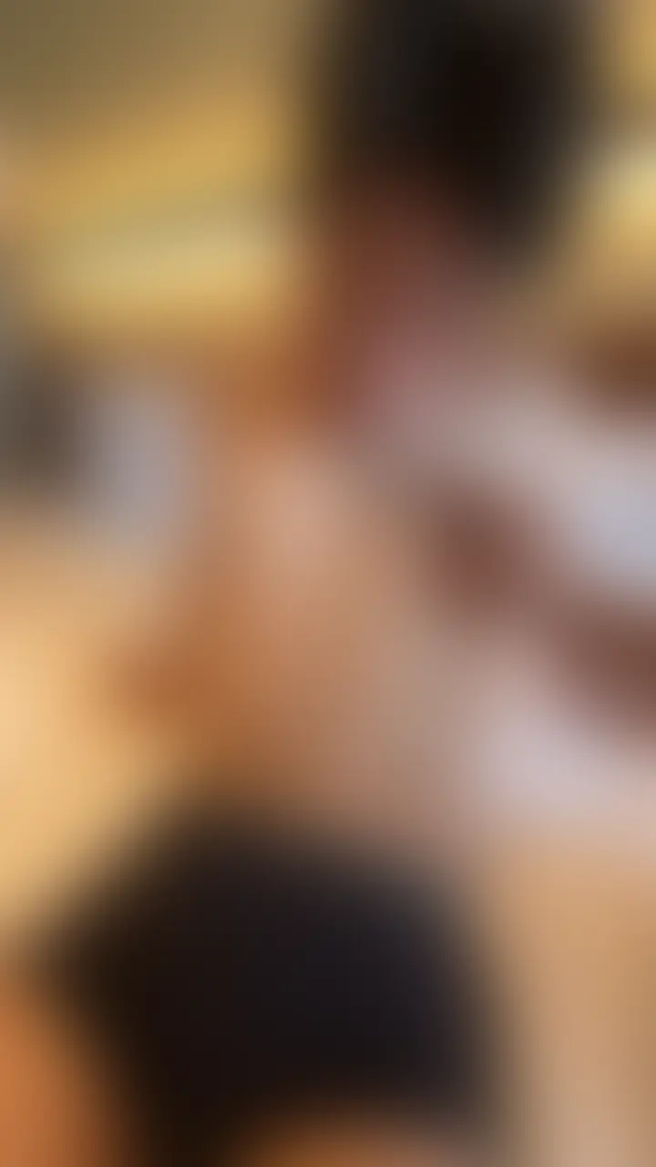 顔出し！部活で焼けまくったサッカー部に濃厚な精子を顔射！ sample 1