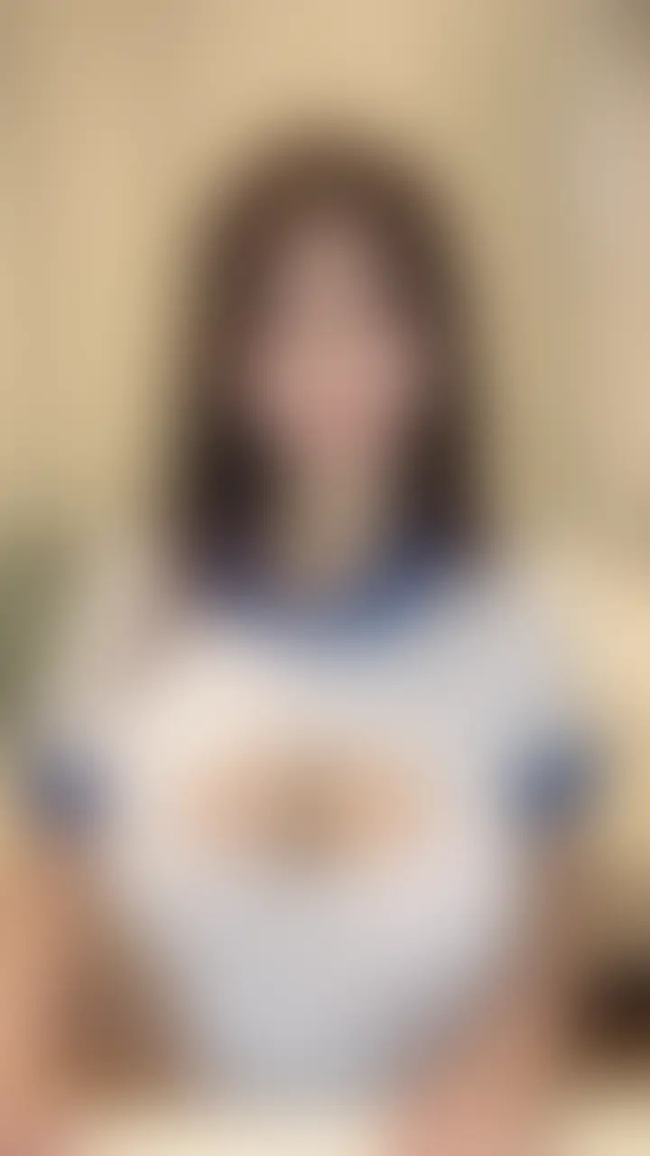 見る前に♡ポチってしてくれたら嬉しいです!
セクシーレオタード?のようなブルマのような☺️
ぬるぬるヌルヌル。
かれんの中にたくさん出してね♡ (2/2)