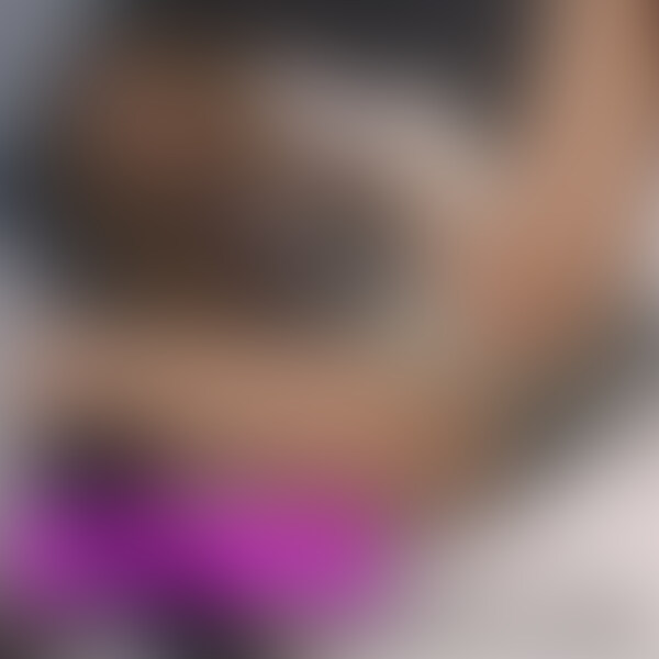 女子●生の【生パンティー】ぐりぐり高速いじりで生パン濡れ濡れ(*´з`)「恥ずかしいですぅ」01

女子●生達は自らのオナニーのルーツや、日頃の行為について語り始める。
どうやってやるの？の質問に女子●生はこうやって（笑）と照れながらもパンティの上から自らの秘部を触り始める。
アソコを愛でながら、徐々に目が潤み始める女子●生達。
そのまま自慰行為へと突入する猥褻な痴態がたっぷり楽しめます。 (2/2)