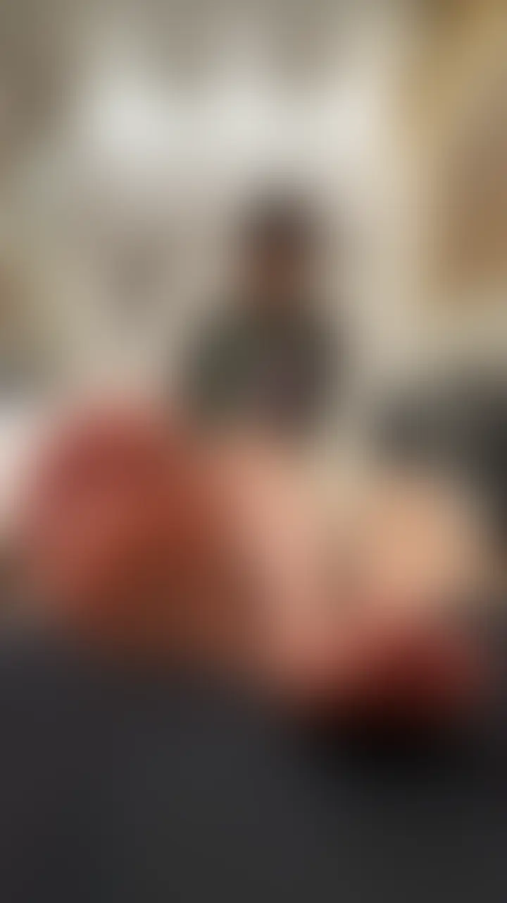 潰されて痛いの....
何を言ってるの... (2/2)