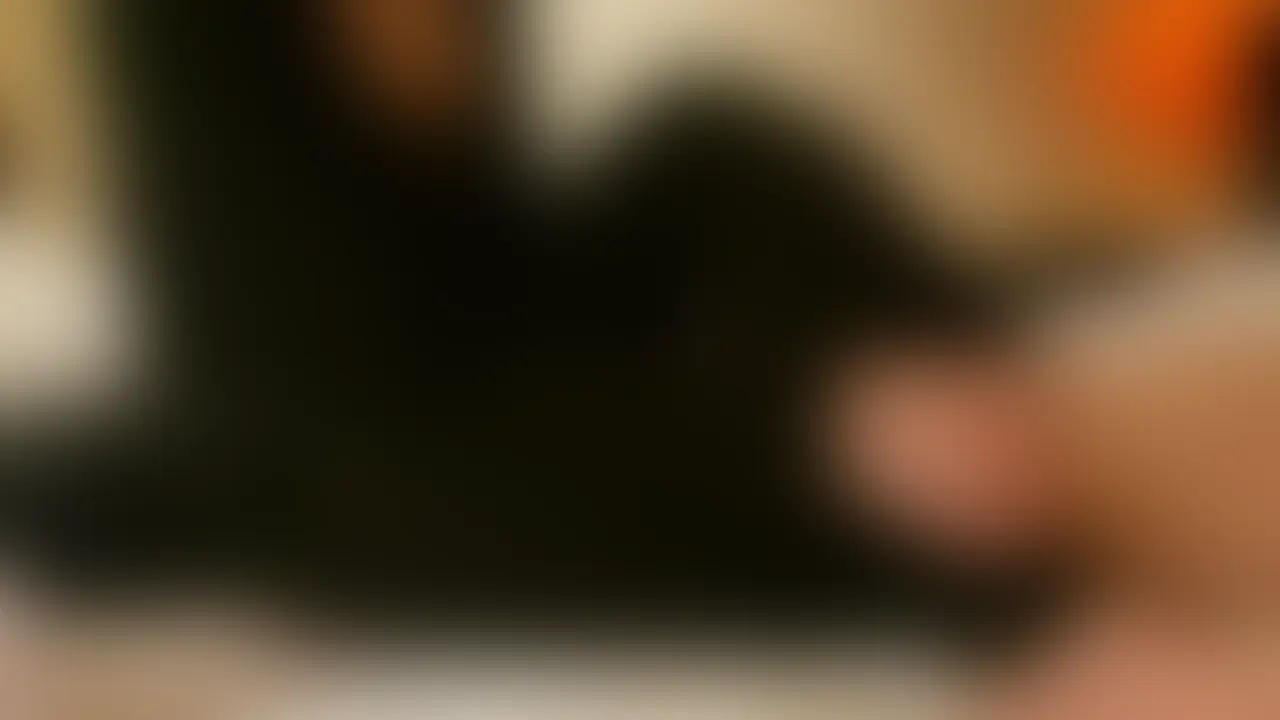 歳下女さんによる寸止めフェラ手こき責め🫣 sample 1