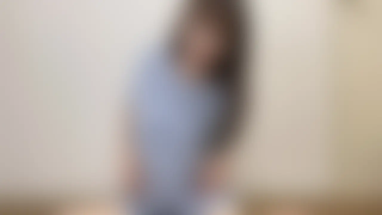 もっと近くで母乳マッサージ🤍出過ぎてぽたぽた止まらない///
右の【いいね】と【保存】もお願いします🤍
YouTubeに公開した母乳マッサージの続編です!
こんなに近くで見せちゃって恥ずかしいんですけど…
すっかりえっちな気分になっちゃたあやねは
後半着エロモードになり、
下乳だしながら、服の上から乳首をすりすり…
母乳もじんわり出ちゃって気持ちよさMAXに。。
おっぱい大好きな方に喜んでもらえるはずです🙏❤️ (2/2)
