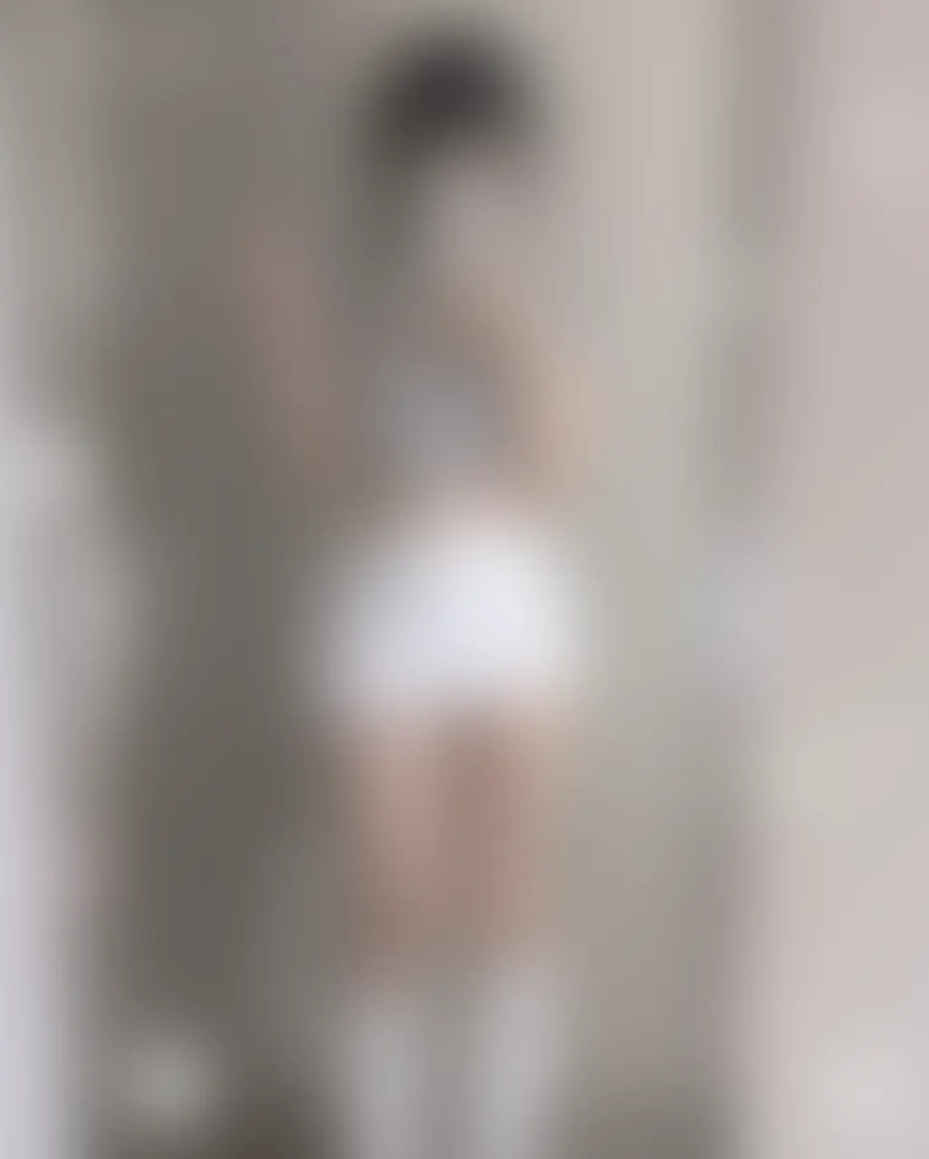 白乃あいり👀「清楚系ギャルって感じ…？笑 エクステもつけてみた！ ミニスカすぎる...^֊ ֊ ⸝⸝⸝ ^」の投稿サムネイル