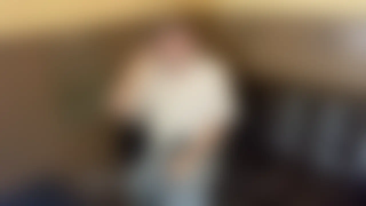 彼氏と別れて自暴自棄な元柔道部女子大生、すでにSNSでブロックされてしまったので貴重な動画です、もう二度と会うことはないでしょう
欲求不満なのか元々えろいのか、話してるうちに興奮したのか知らないけど、パンティぐっしょぐしょに濡らしてるスケベな女子大生
指を少し挿入れただけで『グショ!』って音がするほど濡れてて早くはじめてほしいと息切れが激しくなってくる
ナマセックスは絶対にNGの子なので最後までゴム着、ゴム越しからも締め付けてくる優秀なおまんこに何度も射精しときました
※射精時にどれだけ心配してるのか伝わってくる感じもお楽しみいただければ幸いです
ほぼ会話なしでハメまくった密会、不要な部分を削っても90分になってしまったシコい動画になったのでぜひお時間あるときにサンプルだけでもご覧いただけたら嬉しいです (2/2)