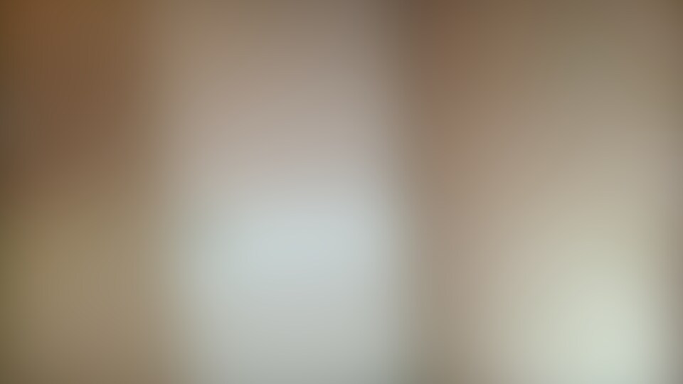 【ファン限定フル動画】🎁
【素人】女上司と仕事中にホテルで密会。玄関入って即スーツのままSEXしました (2/2)