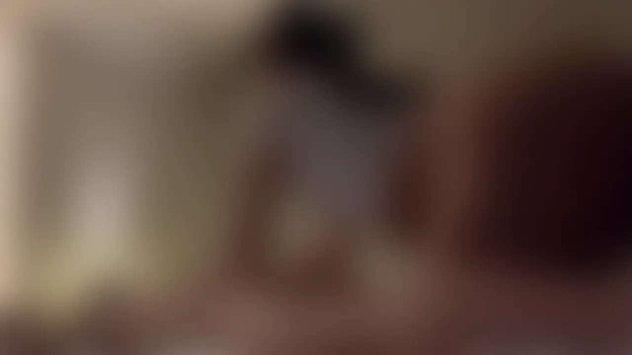 友達の弟にメンエス体験させてみたら恥ずかしそうに勃◯起しててそのまま…
「今いくつになったの?」
「21になりました。スタバでバイトしてます」
「今度行っちゃお。あれから彼女できた?」
「いや…別に…」
「初体験私だもんね…?♡」
────
「はぁ、はぁ、おっぱい、触っていいっすか…ッ?」
「あん、だめ…ぁ、こら、ゆっくり触って…?」 (2/2)