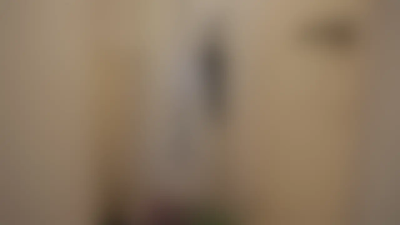 【13発中出し】中出し中毒のおじさんに遭遇…♡ 我慢できないおじさんに玄関からめちゃくちゃにされました。
「中出しが大好きすぎて自分で撮影もしてる」っていう、本物の中出し中毒のおじさんに会ってきました。
るかちに会えたのがよっぽど嬉しかったみたいで、玄関に入った瞬間にスイッチが入っちゃって…。
そのまま玄関でいきなり始まって、お部屋でもずっと出しっぱなし!
結局、合計13回もナカに注ぎ込まれちゃいました♡
おじさんの熱量がすごくて、るかちも最後は腰がガクガク。
終わった後にスタバを買ってもらったんだけど、最後は「アレ」もしっかり飲まされちゃいました。 (2/2)