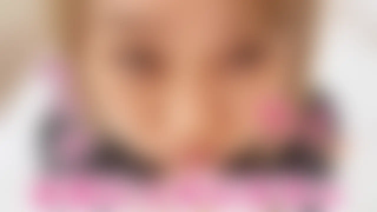 アヘ顔で口内射精!
こんなパワーワードで我慢汁出ちゃいませんか?
卑猥すぎる舌で我慢汁も掻き出してくれるうみちゃんは
今でも残像に残っているくらいの変態!
ぜひ最後までご覧くださいね! (2/2)