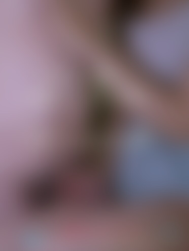 10月2本目🐰
太もも×乳首責め×腰ヘコ射精

今月は腰ヘコ強化月間
太ももの上で裏筋こすりつけながら
腰ヘコさせたよ
もちろん満足な射精なんてさせるつもりないから
自分で3回ルーインドオーガズムさせた後に
追撃でくちゅくちゅ手コキで空打ち射精させて空っぽにしてあげた

ふるばーじょん　13：02 (2/2)