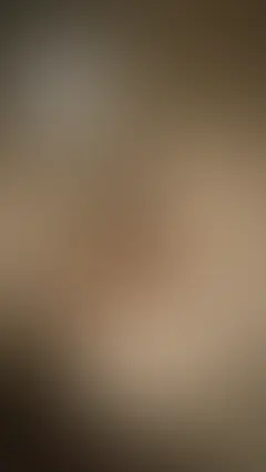 整体師のお兄さんを彼女に誘惑させてNTRできるか挑戦してみました!
最初バスタオル1枚だったから驚いてたけど、途中からまんざらでもなくなってきてたw
セックスまでいけたのかは...本編で確認してみてください笑
カメラ、アイフォンではなく画質悪くてすみません。
※身バレ防止のため、声加工と顔モザイク入れてます! (2/2)