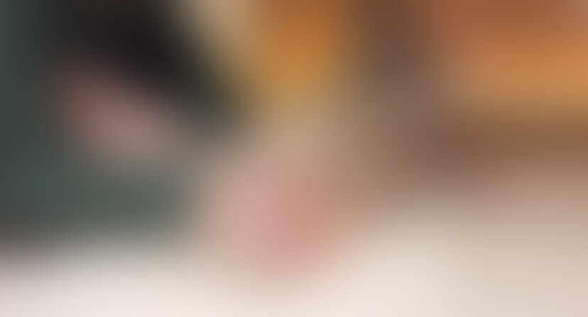 ファンの方からリクエスト
いただいた動画になります
リクエストありがとうございます!
10分間彼女の足をくすぐってみました🦶
①靴下の上からくすぐり
②ストッキングの上からくすぐり
③素足をくすぐり (2/2)
