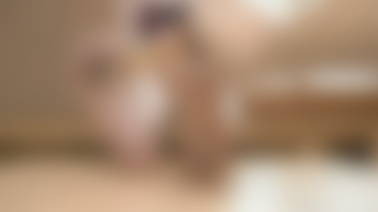 足裏屋と申します。
素人女性をSNSや街中で声をかけて出演してもらっています。
今回の女性は25歳美容部員のHIMARIちゃんです。
今回は足裏を様々な道具を使ってくすぐりました。
*動画情報
時間:6分33秒
フレーム:1920×1080 FHD
ファイル形式:MP4
ビットレート:25M
*注意書き
・出演女性はすべて○○○以上です。
・この作品はオリジナル作品として販売することを目的として製作しています。
・作品はオリジナル作品であり第三者に提供、販売等の行為を行うことはいかなる場合も禁止します。
・無断販売、無断転用をした場合は法的処置をとらせていただき、損害賠償請求を致します。 (2/2)
