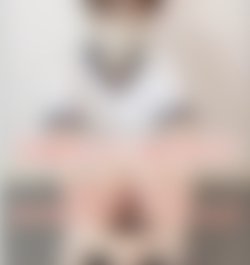 高画質【潮吹きブルマ】先生から正しい自慰指導…2人きり保健体育補習♡
FHD 縦カメラ・27分動画完全版です♡
無料サンプルダウンロード(3分)はこちら☺️
https://myfans.jp/posts/f○○○6a17-8f03-4123-b26e-87bf67357a27?utm_medium=referral&utm_source=share&utm_campaign=post_created
❤️9800円プラン以上の方は無料で視聴できます
=STORY=
風邪で休んでいた分の補習を
放課後に受けることになったくるみ。
男女の体の仕組みの違いについて、
実際に体を触りながら教えてもらうことに…
月経、自慰行為、性交渉…
そして大切だという「前戯」について
詳しく教えてもらっているうちになんだか体が火照ってきて…///
自分の自慰行為が正しいか見てもらってたら
何かが出ちゃいそうになってきちゃった…!?
※モデルは成人済みです♡ (2/2)