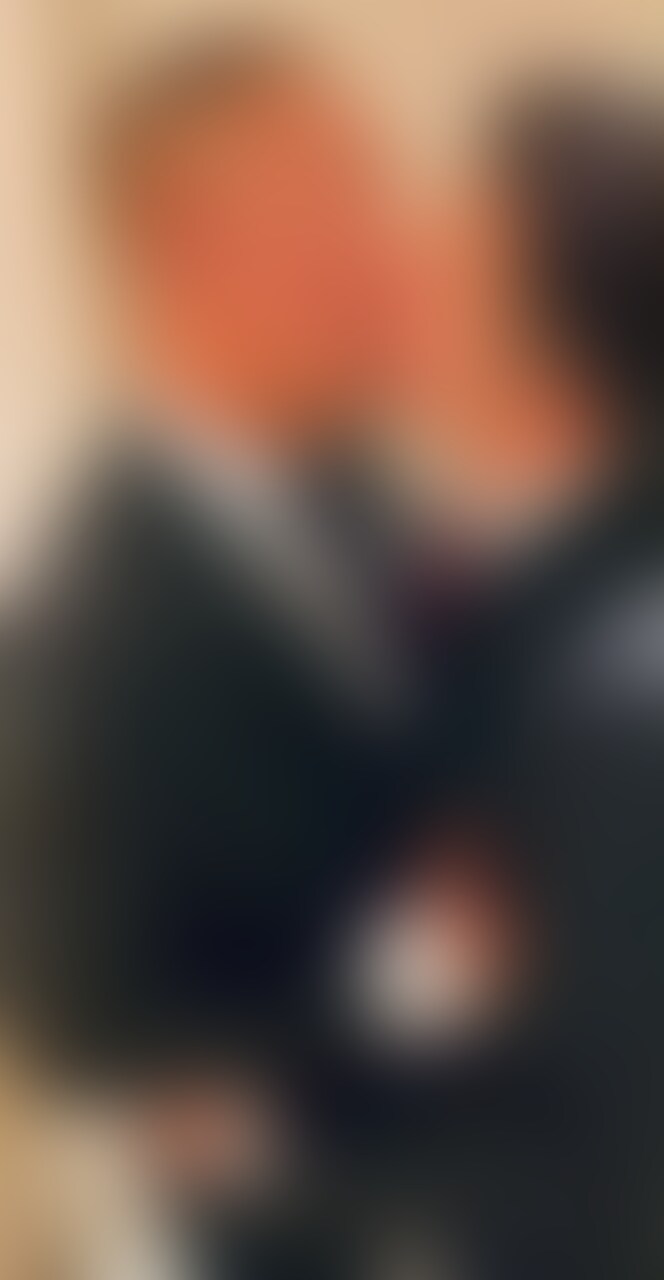 仕事後に男2人がスーツで待ち合わせしてホテルに入ったらシャワーも浴びずスーツ姿のままキスしてゆっくり脱がして蒸れた... sample 1