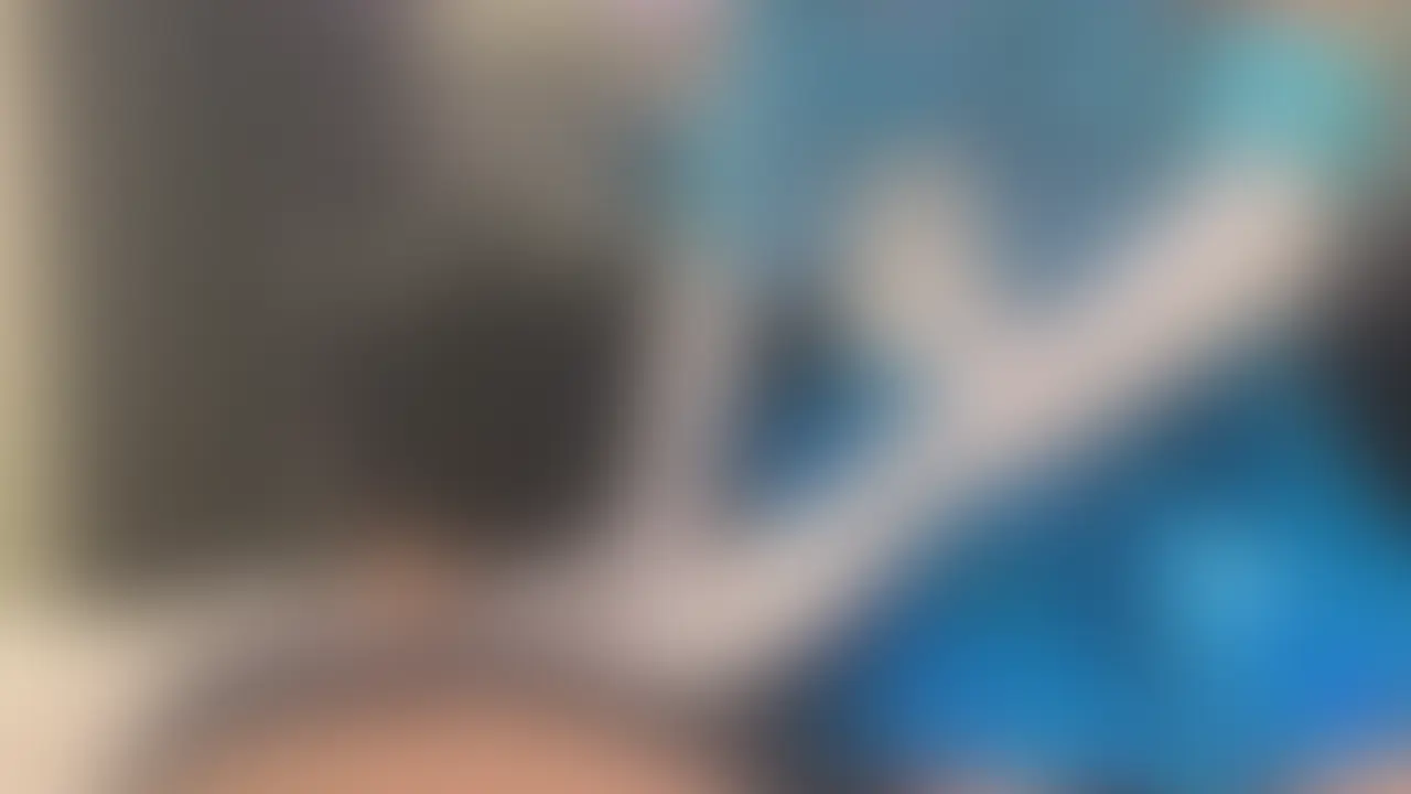 セ○ラー戦士手コキ!!テカテカ素材の衣装でたまらず大量射精
Sail○r Warrior Handjob!! Massive ejaculation in shiny costumes (2/2)