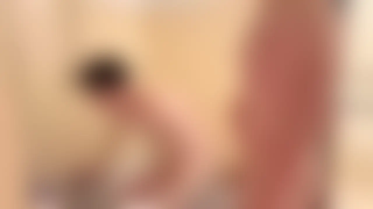ラグビー部ノンケ大学生初めての性感マッサージ。全身ツルツルでパイパン。鍛えてて筋肉質です。大学の男子寮で、寝てる時... sample 1