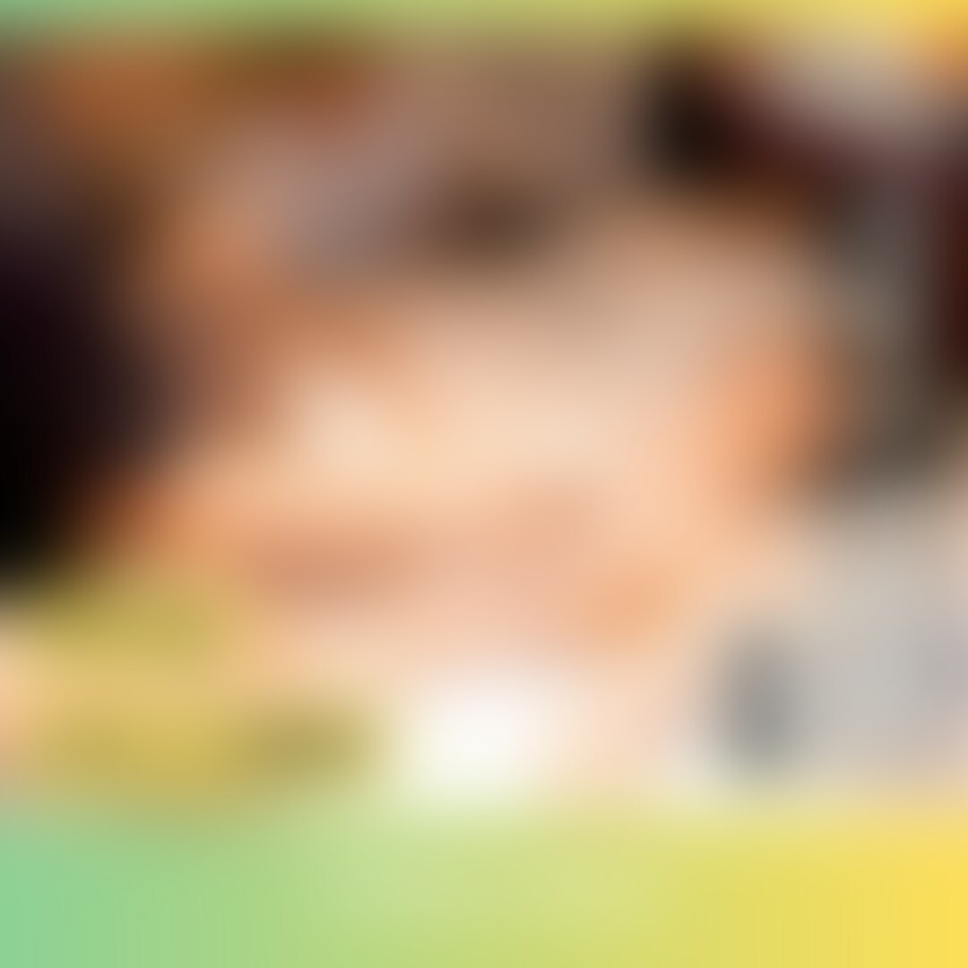 【前編-元モデル奥さんに旦那さんの目の前でNTRマッサージ】
カウンセリング
https://myfans.jp/posts/1fa219a0-4de6-4c56-a3da-2b0567e6e60d
施術後編
https://myfans.jp/posts/a22753c8-0b6d-431c-8312-f6272dda6c1e
旦那さんしか経験がないという元モデルの奥様を持つ、旦那さんからNTR依頼があったので施術してきました。
実業団アスリートという肩書を持つ旦那さんから施術依頼フォームに申し込みがありました。
それは学生時代からの付き合いで、以前モデルもしていたという素敵な奥様に目の前でマッサージ施術して、爆イキさせて欲しいといったものでした。
お会いしてカウンセリングで話を聞いてみると、旦那さんの粗相もあり、奥様は仕返し的な気持ちもあり、マッサージ受けてみてもいいと思ったとのこと。
中イキはしたことがないという奥様が、初めてのオイルマッサージで、初めての他人棒で、どうなってしまうのか。拒否されずに最後まで進められるのか、すべてが初めての体験で、すべてのリアクションが新鮮な施術になりました。詳しくはぜひ本編でじっくり見てみてください。
このエロス、女優さんがいて、台本が決められているAVでは絶対に出せません。
※動画に登場する爆イキ開発オイルマッサージをマスターしたい方はこちら↓の解説を参考にしてください。
https://tips.jp/u/tooma_tokyo/a/15minorgasm (2/2)