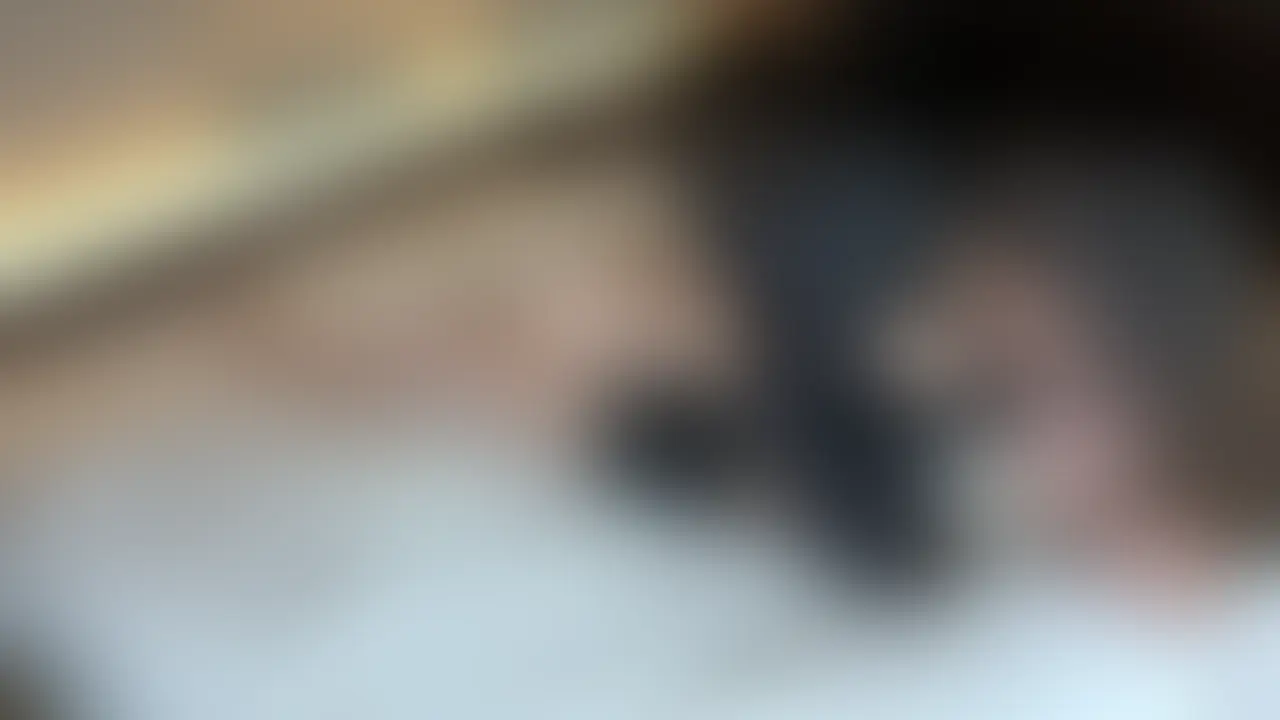 インスタ数万フォロワーいる美人でおっぱい大きい子が「複数プレイに興味あって、、」って送られてきたんでちんちん2本でボコボコにして来ました。
圧倒的なルックスで集合したとき「あの子!?」「美人すぎん?」からの直ホテル最高でしたww
上の口も下の口も塞がれて嬉しそうにしてたり何回も中イキしてたり、、
とにかくやりまくって3人クタクタになりながら帰りました笑笑 (2/2)