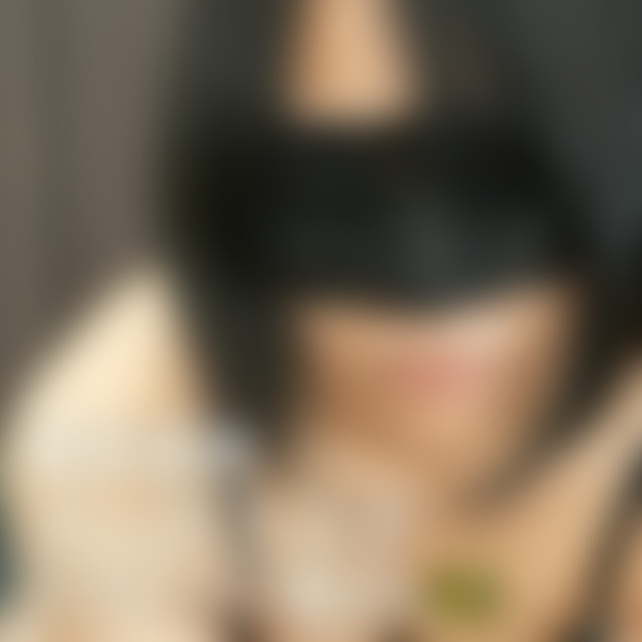 覆面講師のメンズエステテクニック集vol.45
【天井視点動画】
※※※※※※※※※※※※※※※※※※※※※※※※※※※※※※※※※※※※※※※※※
お手数ですが、よかったら♥をお願いします
※※※※※※※※※※※※※※※※※※※※※※※※※※※※※※※※※※※※※※※※※
本作は痴女セラピスト講師、未華子先生のデビュー作品です。
それは大人気痴女セラピスト講師、紗子先生との出会いを彷彿とさせる出来事でした。
メンエス覆面講師にご応募いただいた未華子先生と軽い面談の後、テスト施術をしていただきました。
ナチュラルにモデルのM心を責めてくる話術、手付き、展開。
久しぶりに一発合格で、テスト施術の動画をそのまま作品化したものが本作です。
テストということもあり、やや厚めのキャミソールを着ていましたが
スイッチが入ると同時に上を脱ぎたいという申し出があり、そのような展開をアドリブで考えていれています。
痴女好きなお客様、責めが好きなセラピストさんに是非見ていただきたい作品です。
★★★★今回の動画の流れを簡単に紹介します★★★★
①ご挨拶
②背面指圧
③背面オイル施術
④超濃厚四つん這い
⑤脱衣シーン
⑥超濃厚乳首責め
⑦OPIスタンプ
⑧顔面騎乗施術
⑨再び乳首責め (2/2)