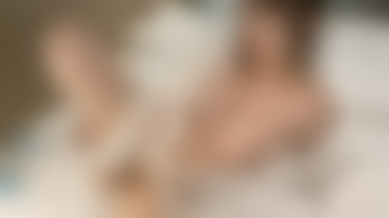 最近ご依頼をいただくことが多い手袋やレインコートを使ったオナニーです☺️
いつもと変わった雰囲気を楽しんでください◎ (2/2)