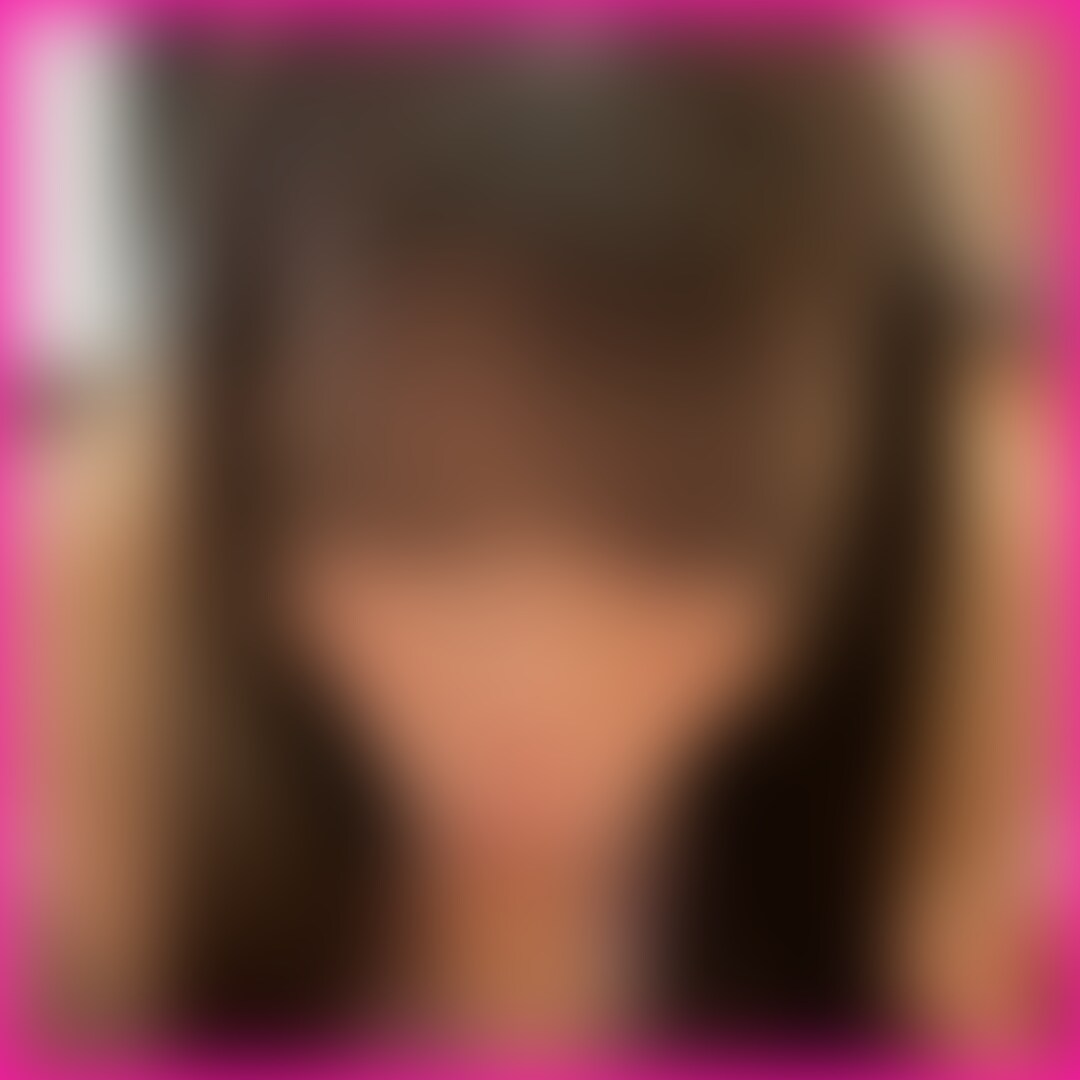Page42:本編
舌ピがエロい女子大生
カースト上位の可愛い○○○に
30分以上チンポがふやけるほどしゃぶらせてます。
フェラ映えする顔とストロークするときに
舌ピがチンポに擦れて気持ち良いです
そのまま口奥に大量射精をかまし
濃厚ザーメンを1滴残らず飲ませました。。 (2/2)