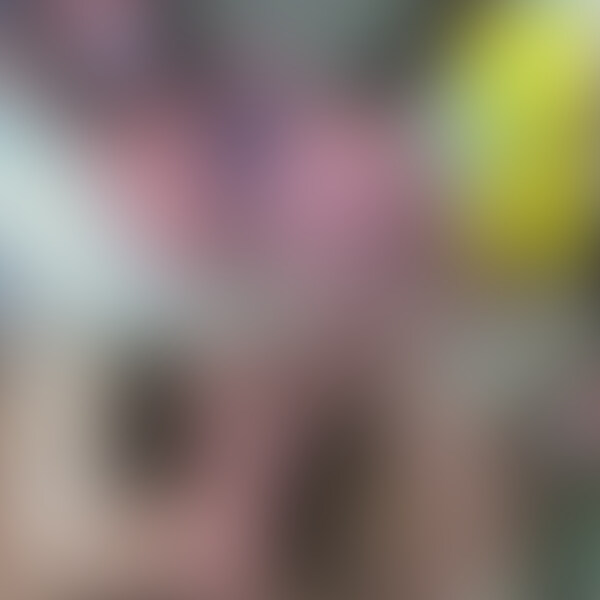 もう寸前です!!
パンパンに育って寸前のママが遊びにやってきてくれました(^^♪
まだミルクはあまり出ないそうですが
色々落ち着いたら今度はミルクプレイで僕のちんちんを
ミルクまみれにしてもらおうと思っております。
それにしてもド迫力ですねーーー!
話を聞くと旦那様は妊娠もあってまったく相手にしてくなれいとか。。。
世の奥様にもありがちな【欲求不満】状態
(・∀・)ニヤニヤ
男性のちんちん見れるだけでわくわくしながら来たそうです。
もうしゃぶりながら脳で感じてました。
「すごい」「おいしい。。」
エロエロな独り言いいながら一心不乱にしゃぶってくれました。
そして恒例の
【予告なしの口内発射】これはつらいんですw
とにかく自分のリアクションを消していきなり発射!
みたいな感じなんですけど
今回は【本発射】前に少し【じわり発射】してしまいました(^▽^;)
でも彼女のフェラは全く止まることなく
口の中精子出てるはずなのに上下運動が止まりませんw
好きなんですね(・∀・)ニヤニヤ
本発射はさすがにびっくりした感でしたが(笑)
落ち着いたらミルクぶっかけプレイも約束してくれました
(^^♪ (2/2)