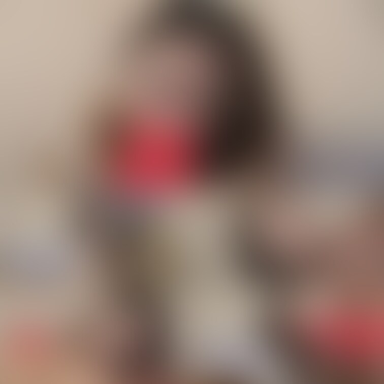 【亜希♥スレンダー清楚妻♥♥】亜希さんは、旦那の命令で、知らない男とハメ撮りで、NTRフェラをしている件
俺たちの身近にいるエロそうでイケてる女を皆様に紹介する企画!
今回は、亜希さん(#2)です!!
#1をご覧になられている方は、ご存じだと思いますが、亜希さんは、旦那の命令で、AkiTube Cannelの動画に出演しているスレンダーな清楚妻です!
今回は、NTR好きな旦那のためにハメ撮りで、エッチな事をしてくれました!
亜希さんは、尽くすタイプなので、男の人を気持ちよくするときもご奉仕しながら気持ちよくしてくれます!
前回カメラで撮られたのでカメラ慣れしていることもあり、キスは濃厚なベロチュー、乳首舐め(手コキ)は、カメラ目線でのエッチな視線で、思わず暴発してしまいそうにんるくらいなスケベ目線、フェラチオは、口の中でねっとり温かく、男の人を喜ばすご奉仕フェラチオをしてくれています!
今回も旦那が、後ろで見ていたので、若干の遠慮があったみたいですが、次に撮る動画は、旦那がいないところでの撮影(旦那への寝取られビデオレター形式)となるので、お楽しみください(もちろんこの動画も、亜希さんの、ちょっぴり羞恥、たっぷりエロさでお届けしています!)
※亜希さんのハメ撮りで、スケベご奉仕フェラに興味がある方は、是非ポチッとご購入お願いします!
※この商品は、当サイト利用規約、日本国内の法律及び条令に違反する内容は一切含まれておりません。
※この商品の無断転載、転売等の二次利用を一切禁止します。 (2/2)