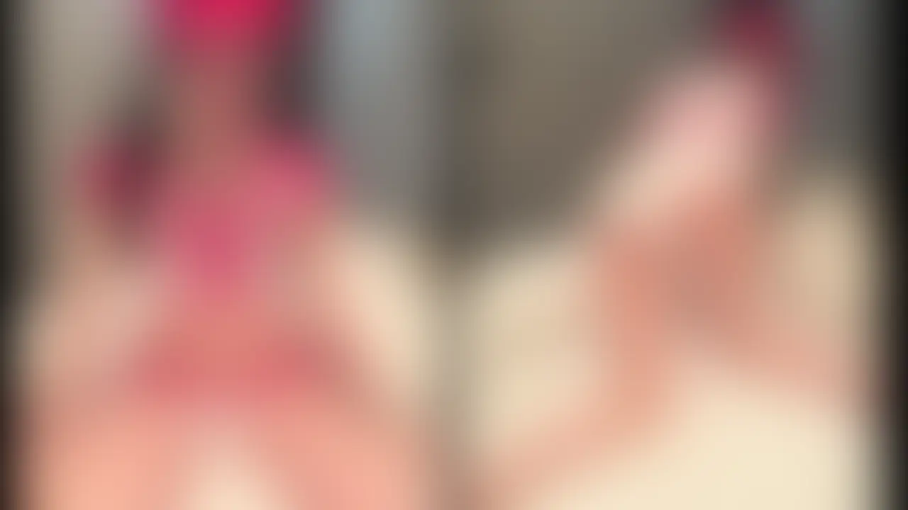 いつも飲み物を頼んでくれる常連おじさんに連れられてえっち、
バックから突かれて絶頂してしまいました・・・生中だしされて・・・売り子失格です・・・😢
本編(29分)
ーーーーー
・あまあま乳首舐め
・ジュボジュボフェラチオ
・アナル舐め
・仁王立ちフェライラマチオ
・バイブ責め
・大量潮吹き
・お返しご奉仕フェラチオ
・バックで挿入、ピストン痙攣イキ
・スパンキングで連続イキ
・騎乗位
・正常位で生中出し (2/2)