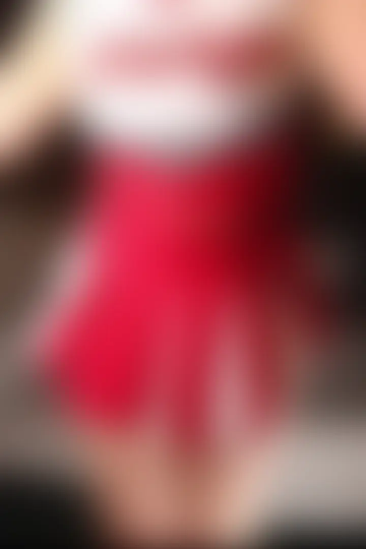 【動画11分】巨尻が揺れるチアリーダーを最前列で独り占め💖
こんにちの〜ももちのです🍑✨
今日は
チアリーダー衣装の
自撮り動画11分です✨
チア衣装ならではの元気な雰囲気はもちろん、
むっちり太ももや桃尻🍑などなど
見どころをたっぷり詰め込んでいます🍑💖
チアリーダーを最前列の至近距離で見ている感覚で楽しんでくれると嬉しいです📣 (2/2)