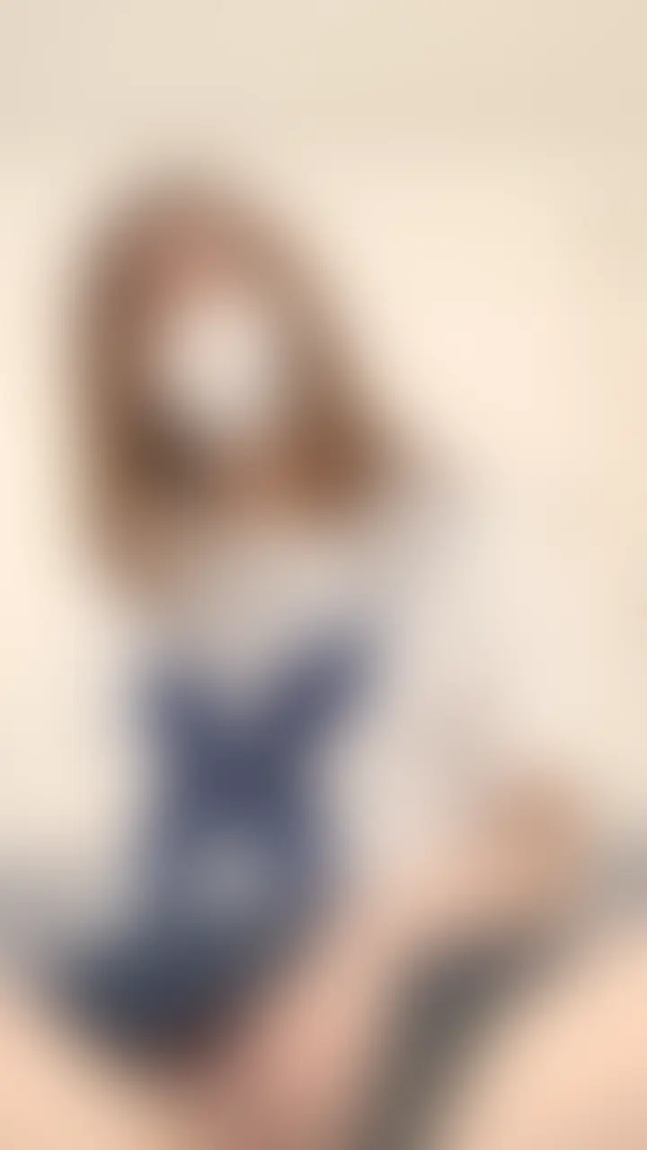 裏垢女子の自撮りオナニー動画「女子大生（21歳）アイドル顔の貧乳モデル。 アイドルグループに所属しステージで踊っていても違和感がないビジュですが、えろ動画撮影ＯＫというギャップ。 開始30秒」の投稿サムネイル